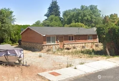 1235 Monitor Ave, Wenatchee, WA 98801