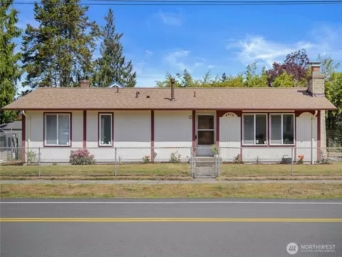 4915 N 37th St, Tacoma, WA 98407