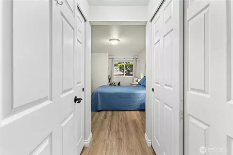 Entry Way - 19410 Bothell Way NE #D103, Bothell, WA 98011 photo 3 of 3