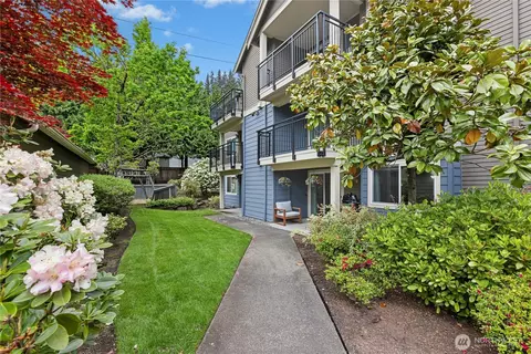 Exterior - 19410 Bothell Way NE #D103, Bothell, WA 98011 photo 1 of 7