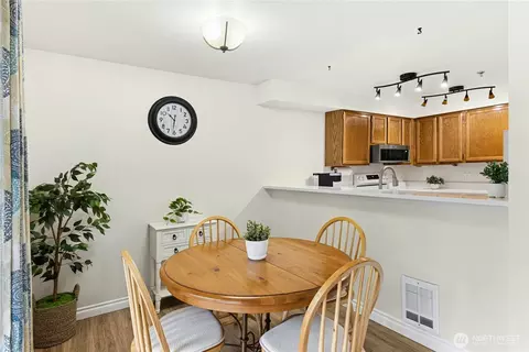 Dining - 19410 Bothell Way NE #D103, Bothell, WA 98011 photo 2 of 2