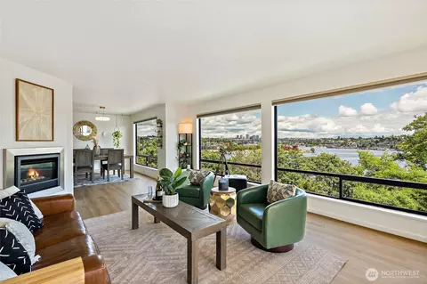 610 Wheeler St #301, Seattle, WA 98109
