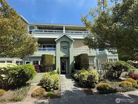 239 4th Ave S #301, Edmonds, WA 98020