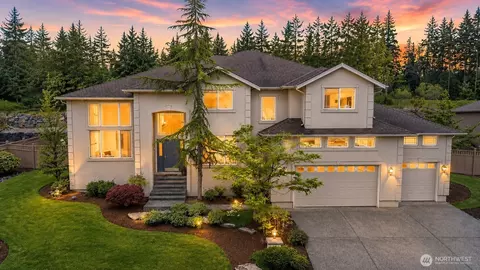 24121 NE 1st Pl, Sammamish, WA 98074