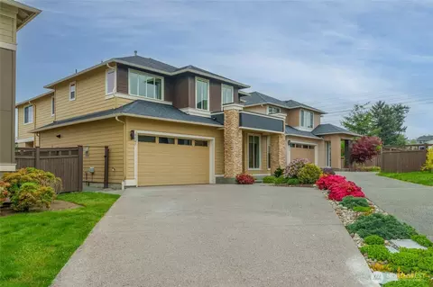8007 9th Pl SE, Lake Stevens, WA 98258