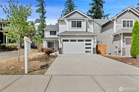 26029 242nd Pl SE, Maple Valley, WA 98038