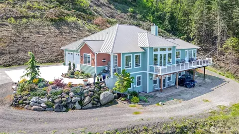 413 Mount Pl, Sequim, WA 98382