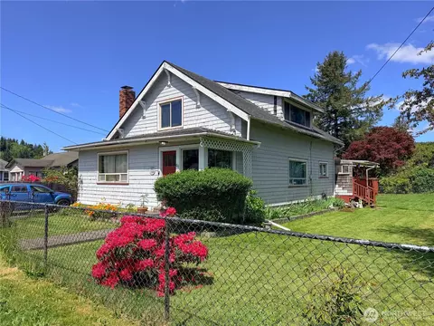617 Queen St, Hoquiam, WA 98550