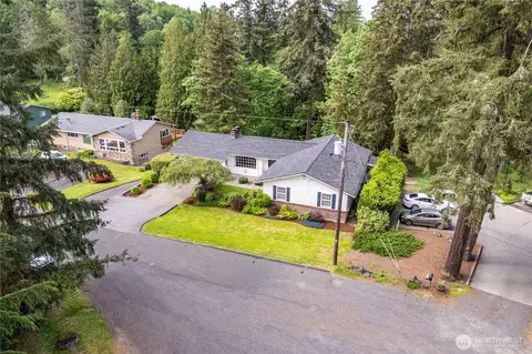 303 E Cedar Ln, Longview, WA 98632 photo 2