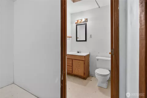Bath - 716 Murphy Way, Sultan, WA 98294 photo 1 of 3