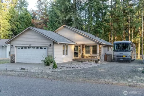 121 E Stavis Rd, Shelton, WA 98584