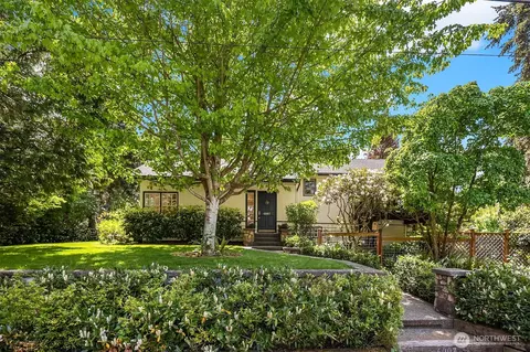 6007 SE 22nd St, Mercer Island, WA 98040