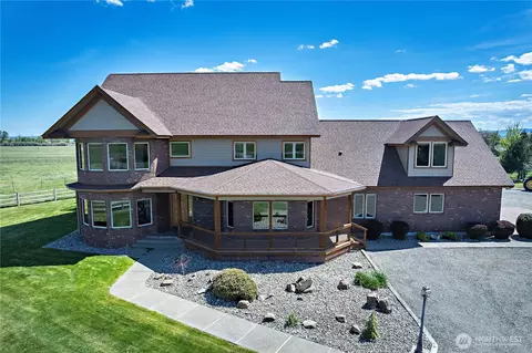 310 Mission View Dr, Ellensburg, WA 98926