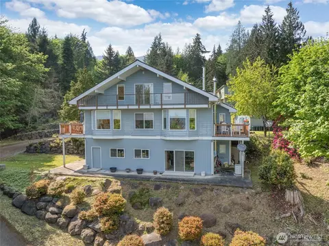 60 Cedar Pl, Brinnon, WA 98320