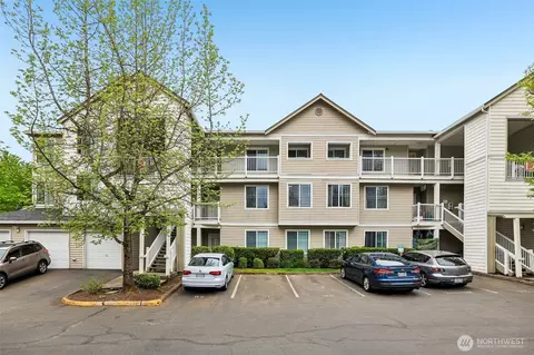 2009 196th St SE #D202, Bothell, WA 98012