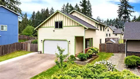 41 Fireweed St, Port Orchard, WA 98366