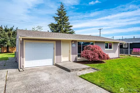 4709 101st St SW, Lakewood, WA 98499