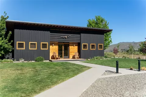Exterior - 48 Thurlow Rd, Twisp, WA 98856 photo 3 of 12