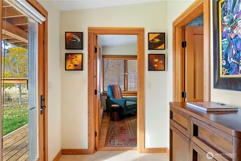 Entry Way - 48 Thurlow Rd, Twisp, WA 98856 photo 2 of 2