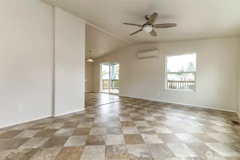 7104 141st Ave E, Sumner, WA 98390 photo 6