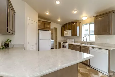 7104 141st Ave E, Sumner, WA 98390 photo 12