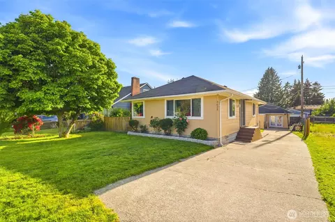 7032 Fawcett Ave, Tacoma, WA 98408