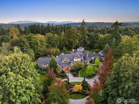 18025 NE 136th St, Redmond, WA 98052