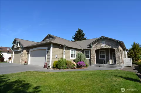91 Mount Baker Dr, Sequim, WA 98382