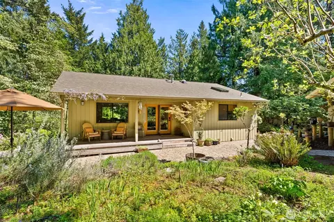 2511 Crestline Dr NW, Olympia, WA 98502