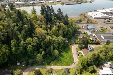 1409 Summit St, Aberdeen, WA 98557