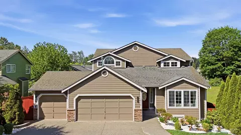 10718 SE 268th St, Kent, WA 98030