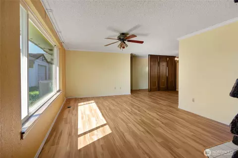 Living - 20256 43rd Ave E, Spanaway, WA 98387 photo 3 of 4