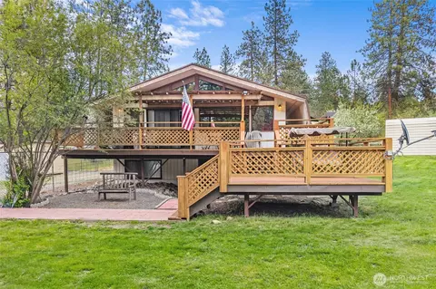 1367 Kettle Park Rd, Kettle Falls, WA 99141