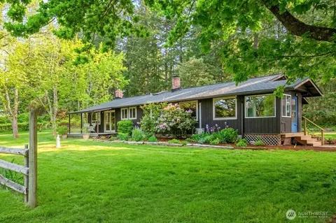5419 178th Avenue Ct NW, Vaughn, WA 98394