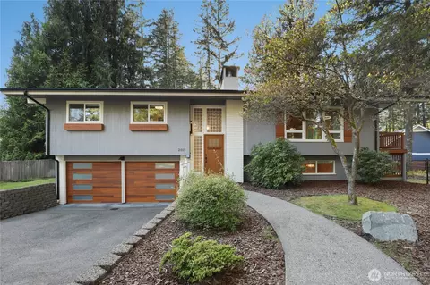 2015 Clairmont Cir SW, Olympia, WA 98512