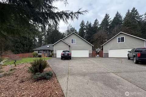 4443 74th Ave SE, Olympia, WA 98501