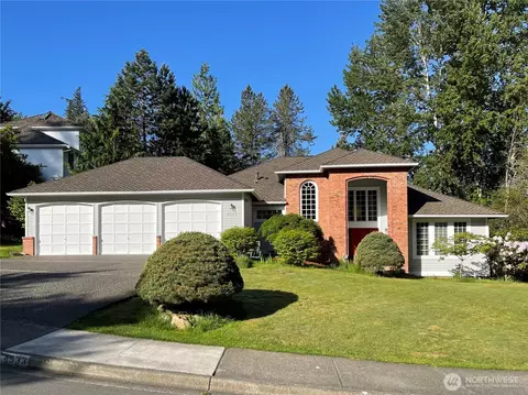 4533 242nd Ave SE, Issaquah, WA 98029