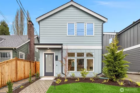 539 N 70th St, Seattle, WA 98103