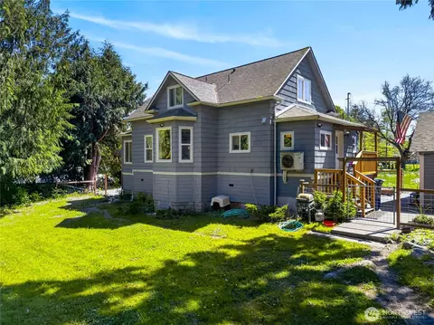 2115 Valley Hwy, Deming, WA 98244