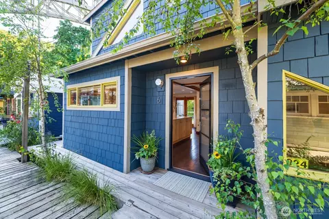 2770 Westlake Ave N #6, Seattle, WA 98109