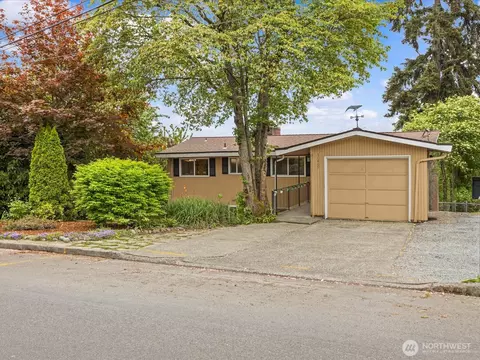 14445 5th Ave S, Burien, WA 98168