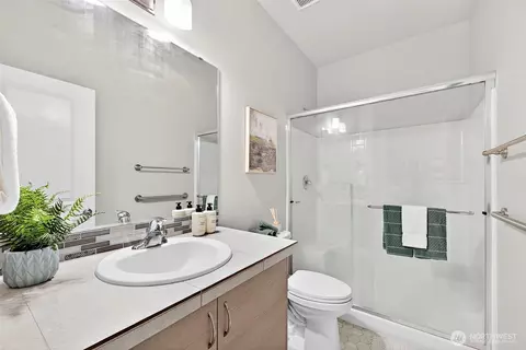 Bath - 16311 8th Ave E, Spanaway, WA 98387 photo 1 of 2