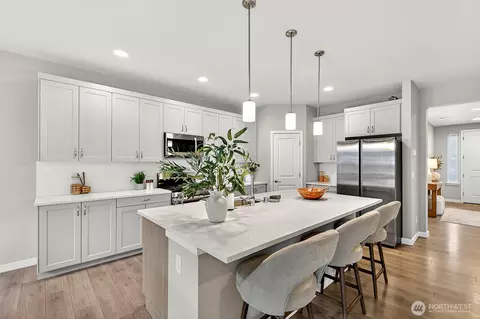 Kitchen - 16311 8th Ave E, Spanaway, WA 98387 photo 3 of 5