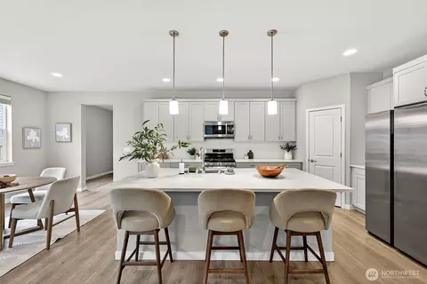 Kitchen - 16311 8th Ave E, Spanaway, WA 98387 photo 2 of 5