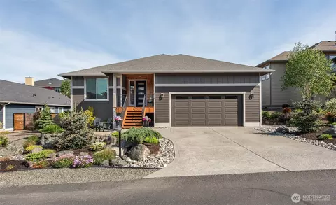 320 Morgison Loop, Sequim, WA 98382