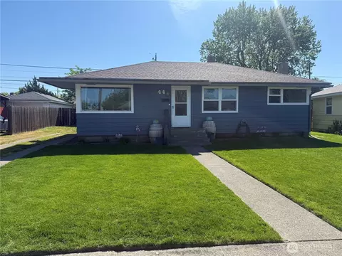 44 Francis Dr, Walla Walla, WA 99362
