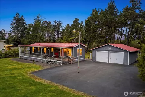 1507 227th Pl, Ocean Park, WA 98640