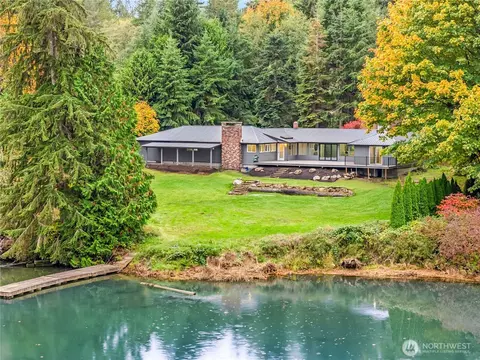 27582 State Highway 104 NE, Kingston, WA 98346