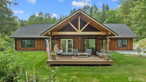 1815 Sunday Lake Rd, Stanwood, WA 98292