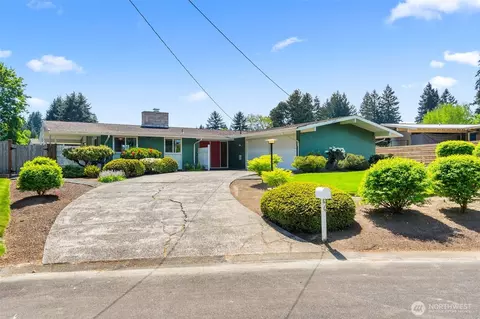 3611 Central Street Ct SE, Olympia, WA 98501